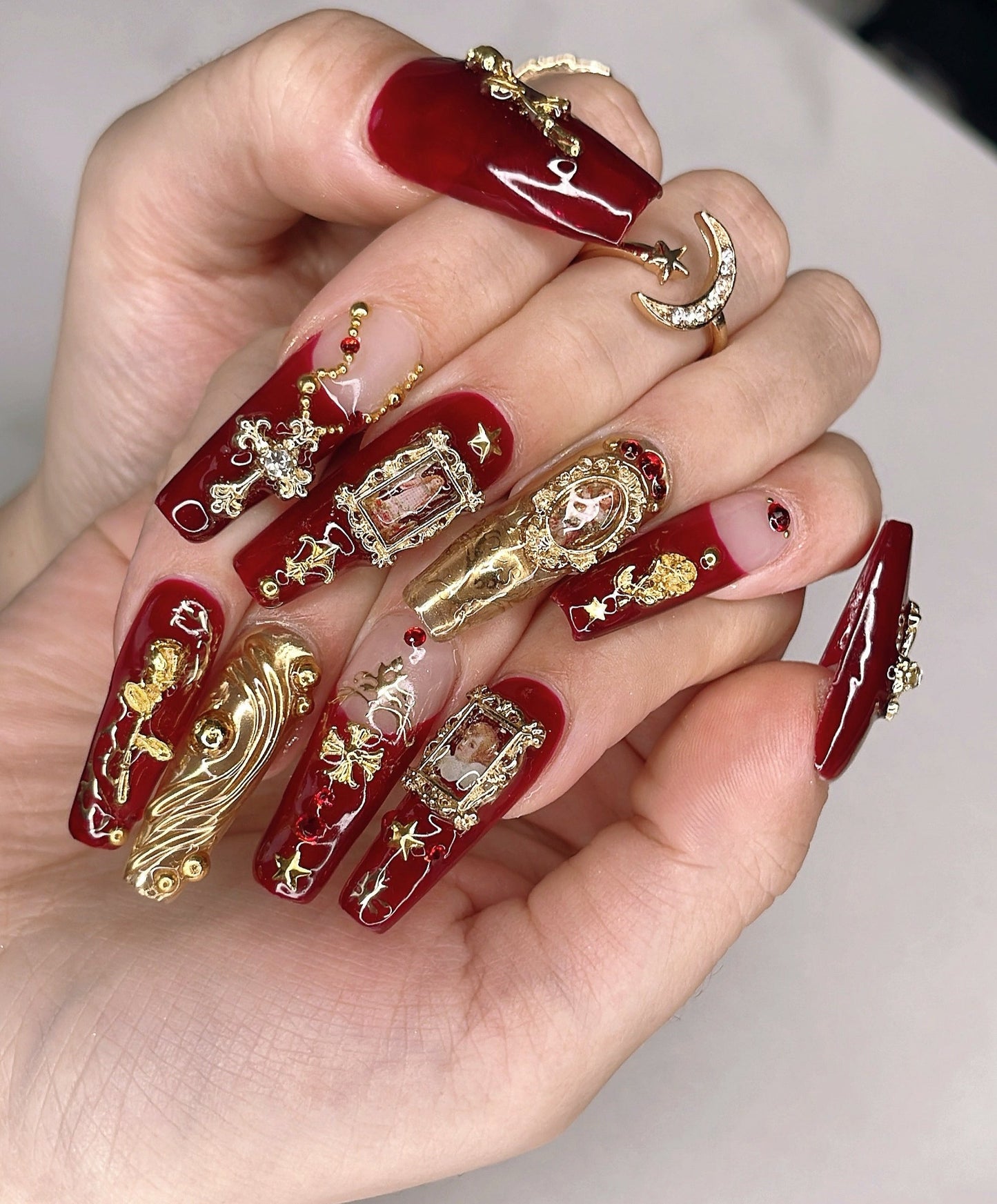 Intricate Mystery Set